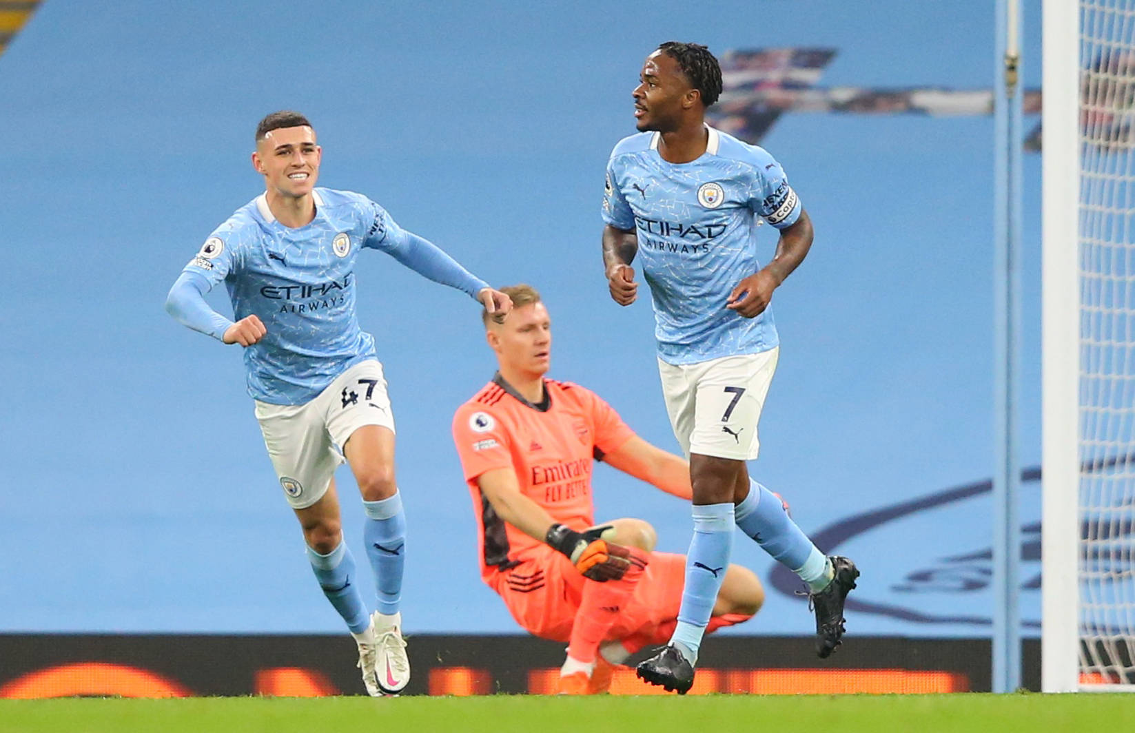 更使他赢得 更使他赢得